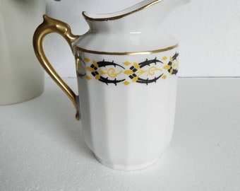 Limoges porcelain milk jug, Art Deco.
