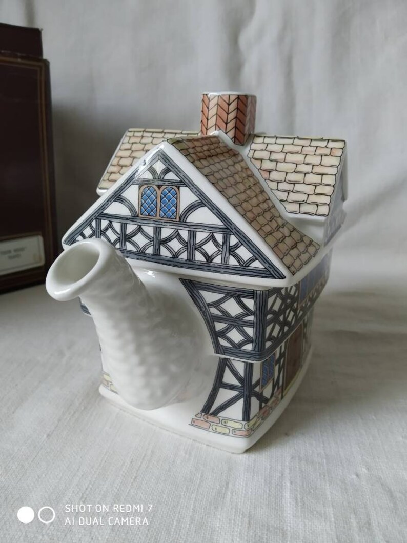 Sadler Teapot. Classic Collection Tudor House Pot With Box. Etsy Hong