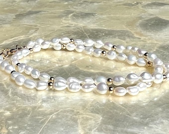 Jasmine Pearl Vine Necklace with Gold Beads