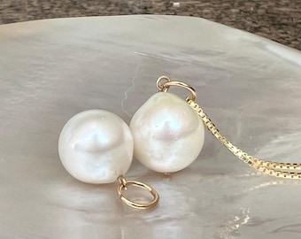 Jasmine Dew Drop Pendant with Chain