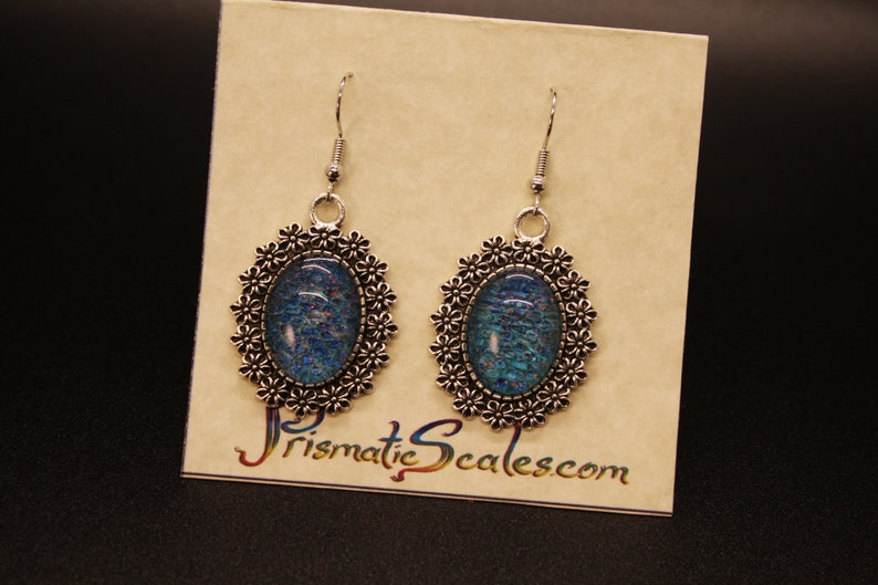 iridescent shifting color Mermaid Blue Snakeskin Earring set flower border real snakeskin
