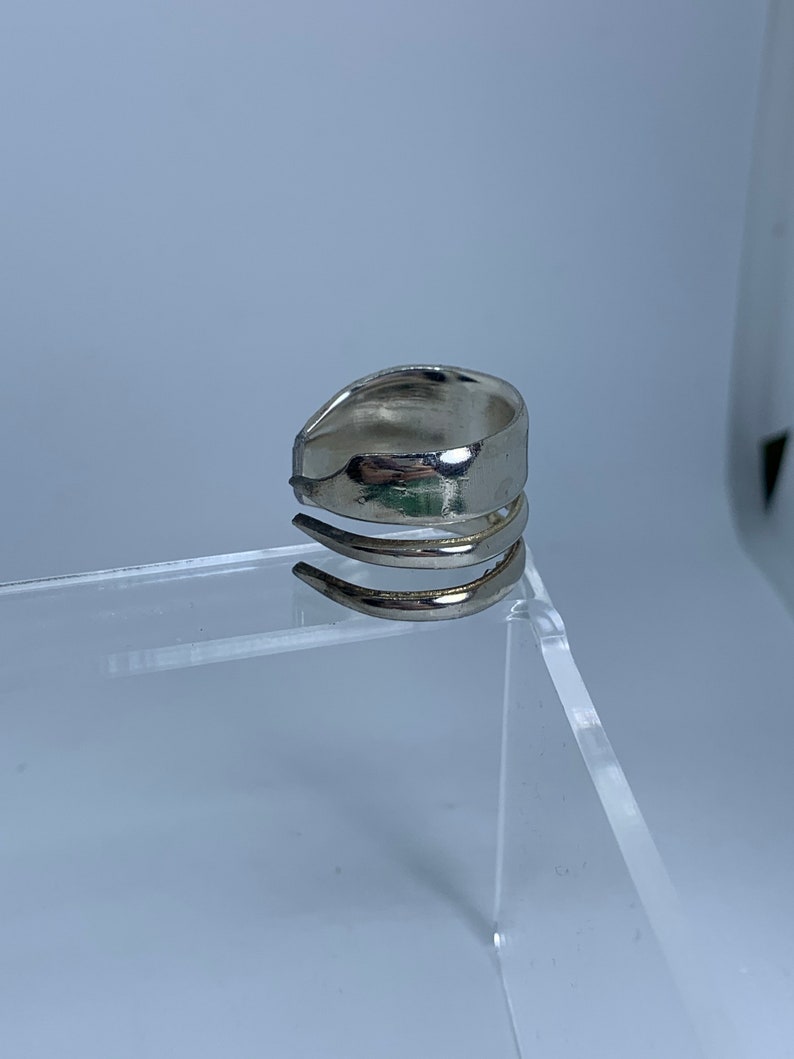 Fifi Fork Ring