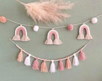 Wandbehang Girlande Regenbogen/Kinderzimmer Deko/Boho/ Wickeltisch Deko/ Wimpelkette/ Bommeln