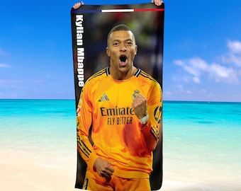 Toalla de playa del Real Madrid de Kylian Mbappé