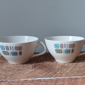 Two Temporama Atomic Starburst Tea Cups by Canonsburg