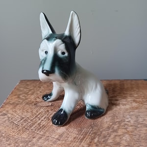 Vintage Scottish Terrier Dog Figurine
