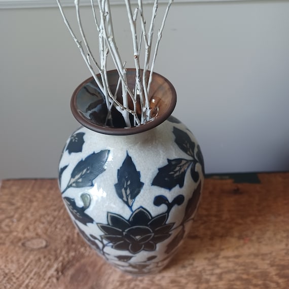 FRGMT M'Quve's Vase Black White セット 抽選販売】FRGMT M'Quve's Vase Black | 機動戦士ガンダム