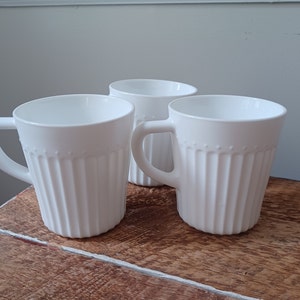 3 Vintage Milk Glass Coffee Mugs, Tea Cups Hobnailed Ribbed
