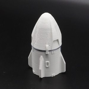 Crew Dragon 1:72 Modèle imprimé en 3D