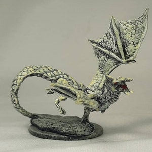 White Dragon Wyrmling DnD Miniature Painted for Dungeons and Dragons.