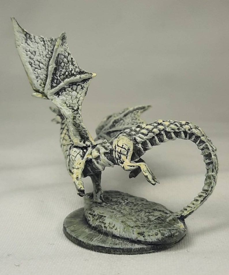 White Dragon Wyrmling Dnd Miniature Painted for Dungeons and - Etsy