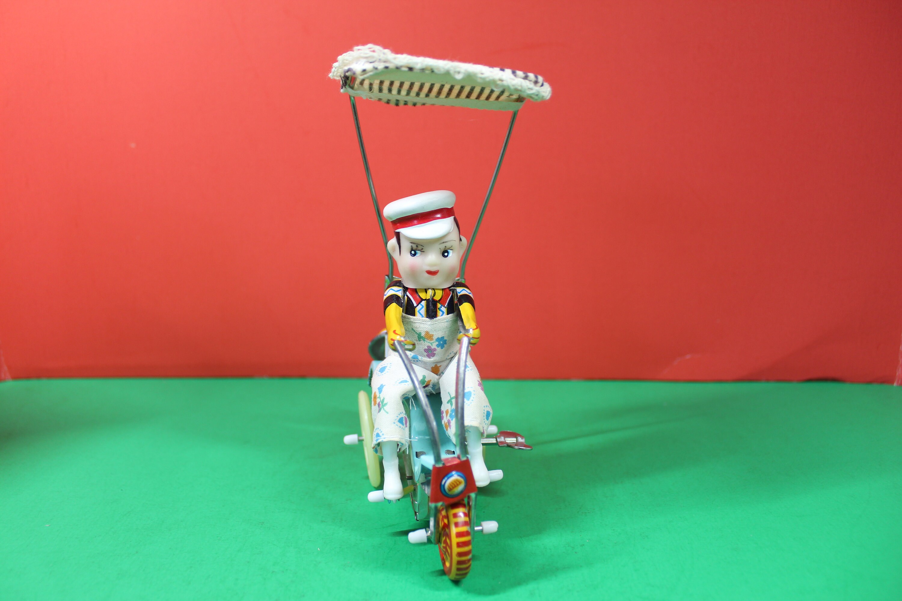 Tricycle With Bell, Vintage, Tin Litho, Wind-up Toy MS 710 Tricycle With Bell, Vintage, Tin Litho, Wind-up Toy MS 710