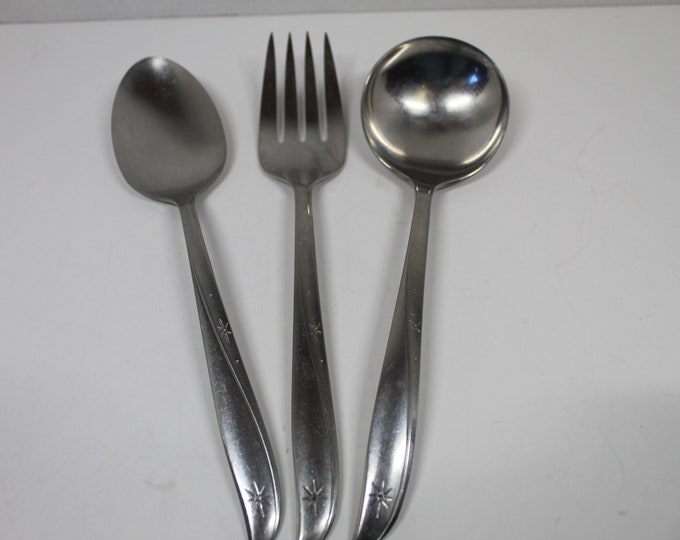 Oneida Twin Star Serving Pieces, Community Stainless Flatware / Gravy