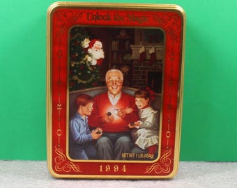 Vintage Christmas 1997 Oreo Cookie Holiday 85th Anniversary Edition Tin / Collectible Cookie, Candy Tin /  Holiday Santa Decor