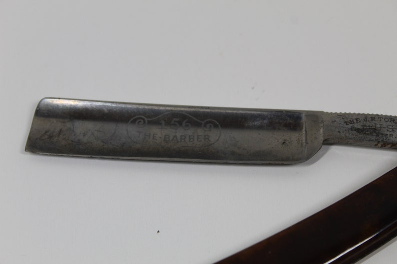 Jr Torrey Razor Straight Razor Vintage 156 the Barber / J.R. Torrey Co. Worcester, Mass ...