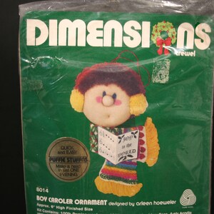 Dimensions 1981 Boy Caroler Ornament Crewel Craft Kit / Vintage Christmas Craft Kit / Christmas Holiday Decor / Puffie Stuffns