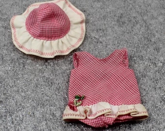 Barbie Collectibles Tutti 1965 Barbie’s Little Sister Beach Outfit Sunsuit and Hat #3550 Vintage Mattel