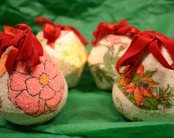 Vintage Sugar Coated Styrofoam Christmas Ornament LOT of 4 / Hippy Retro Flower Decor / Handmade