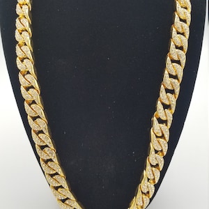 Men, Women 18k gold plated, diamond bling cuban chain.