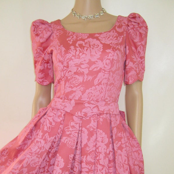 LAURA ASHLEY Vintage 80er Damast Rose Bodenlang Tailback Schleife Brautjungfer / Kleid für besondere Anlässe, UK6 / 8 (Label 10)