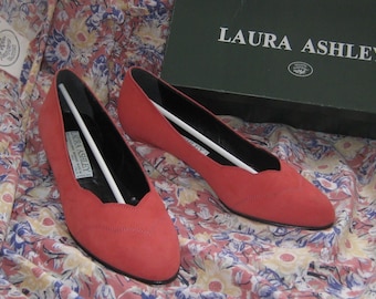 LAURA ASHLEY Vintage Suede Leather Brick Coloured Court Shoes / Pumps, EU37/36 - UK4/3