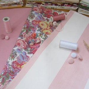 LAURA ASHLEY Vintage 70&#39;s/80&#39;s Fabric Remnants 3 x Cotton Squares, Rose White Multi, Crafts Sewing Patchwork