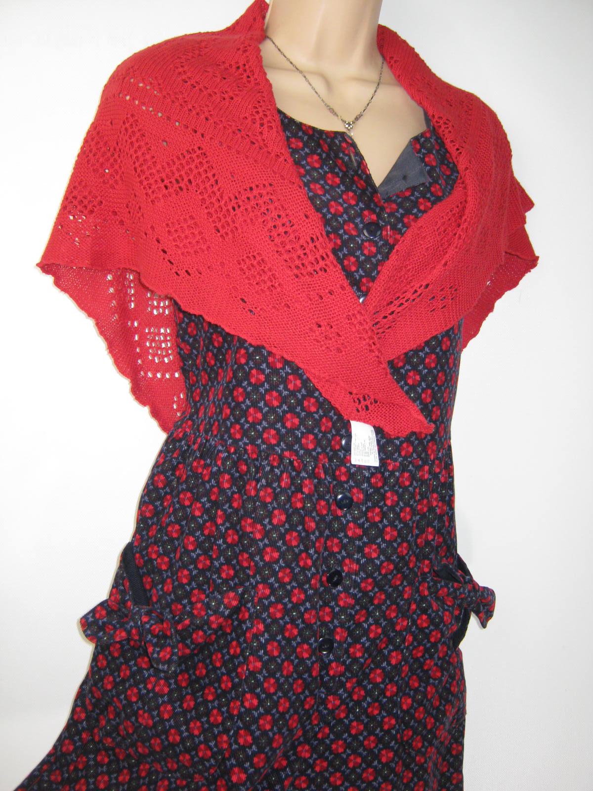 LAURA ASHLEY Vintage 90s Magenta Cotton Lace Stitch Cobweb Scarf
