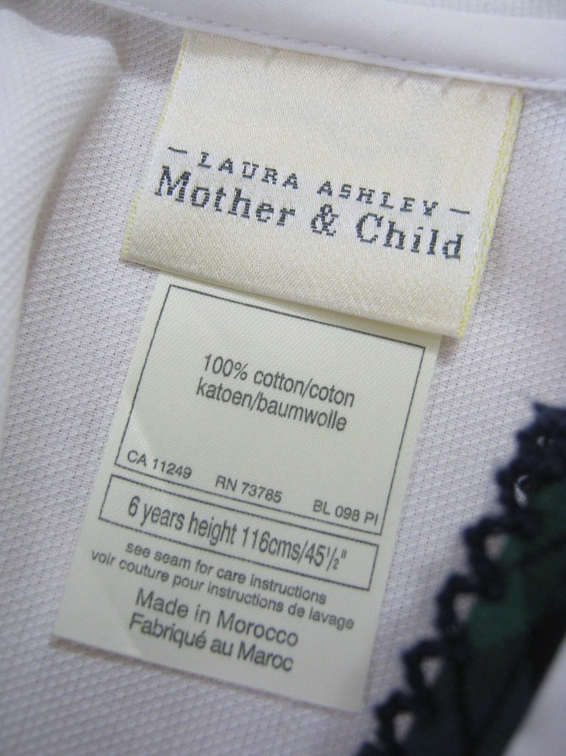 LAURA ASHLEY Vintage Girls' White Ribbed Cotton Peter Pan Collar ...