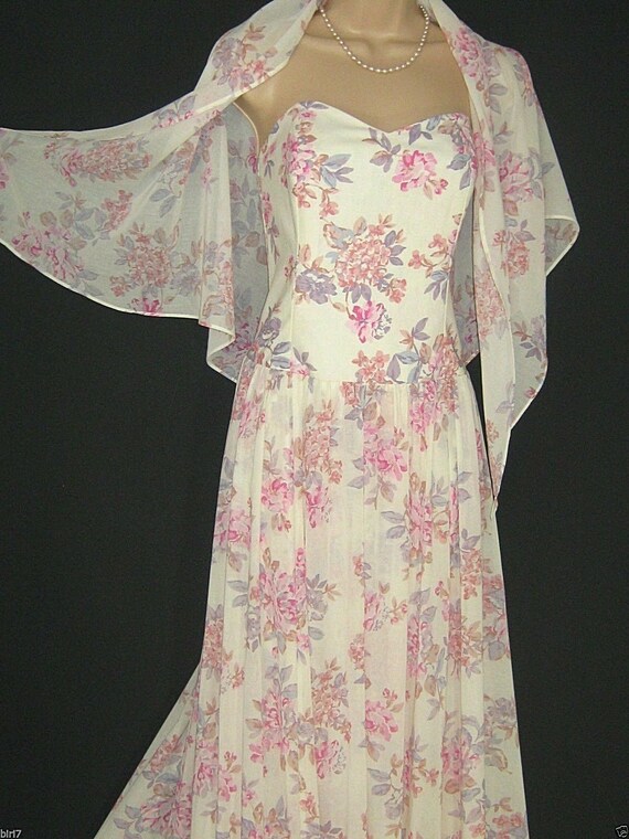 LAURA ASHLEY Vintage Hydrangea Voile Layered Speci