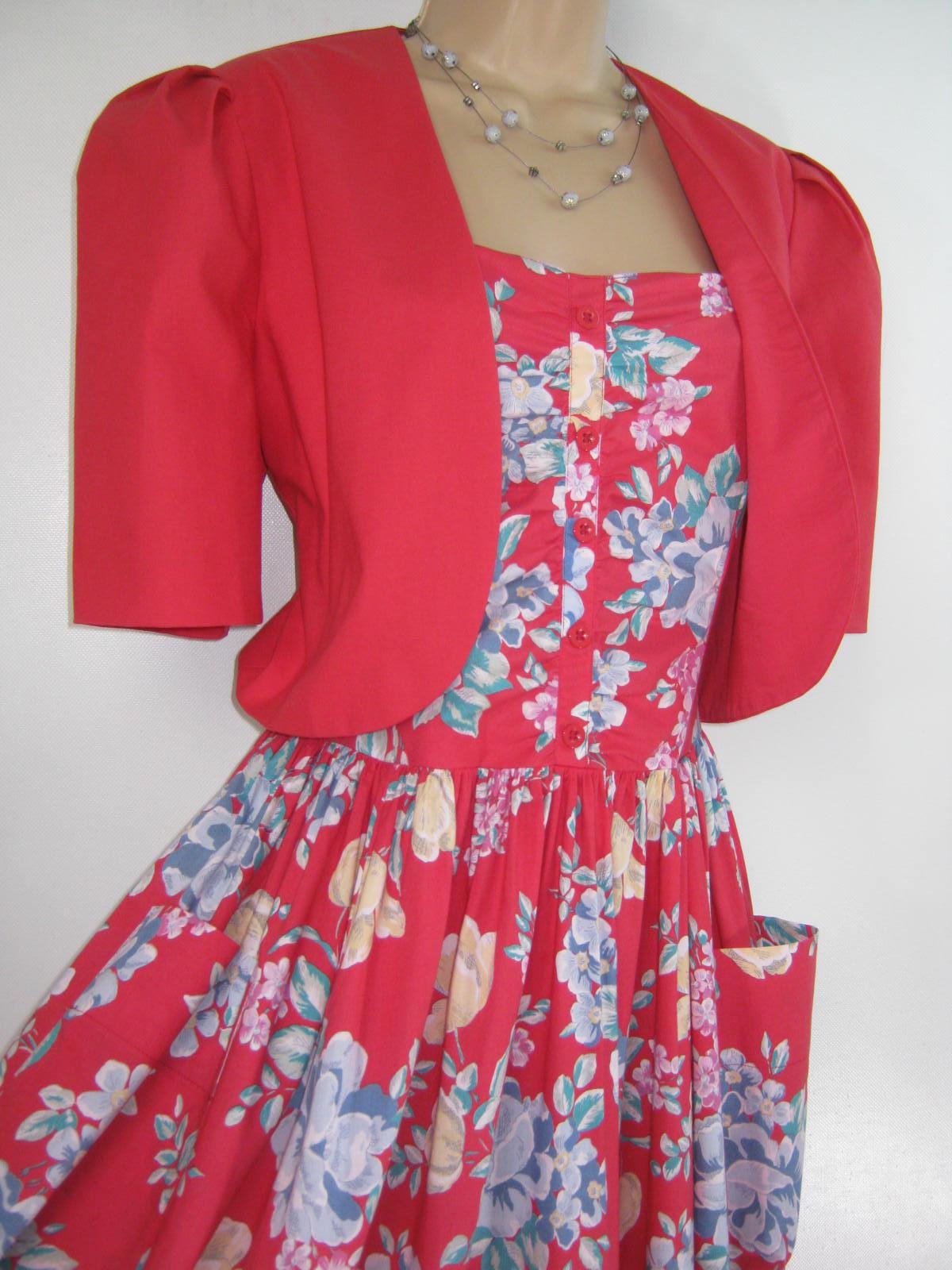 LAURA ASHLEY Vintage Geranium Red Cotton Open Design Cropped