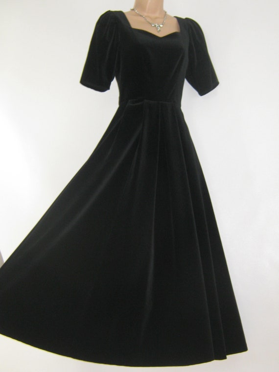 ローラアシュレイ　黒ドレス ローラ アシュレイ ヴィンテージ ゴシック チューダースタイル