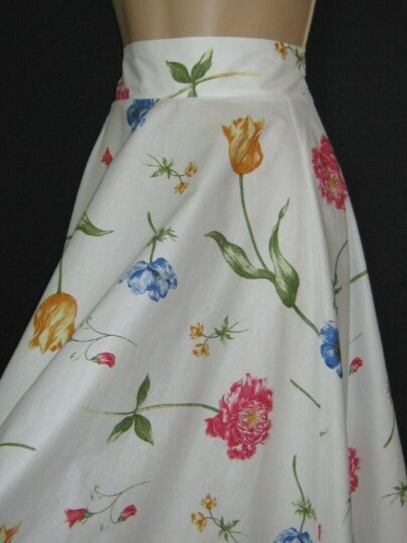 LAURA ASHLEY Vintage Tulip Carnation Full-Circle … - image 3