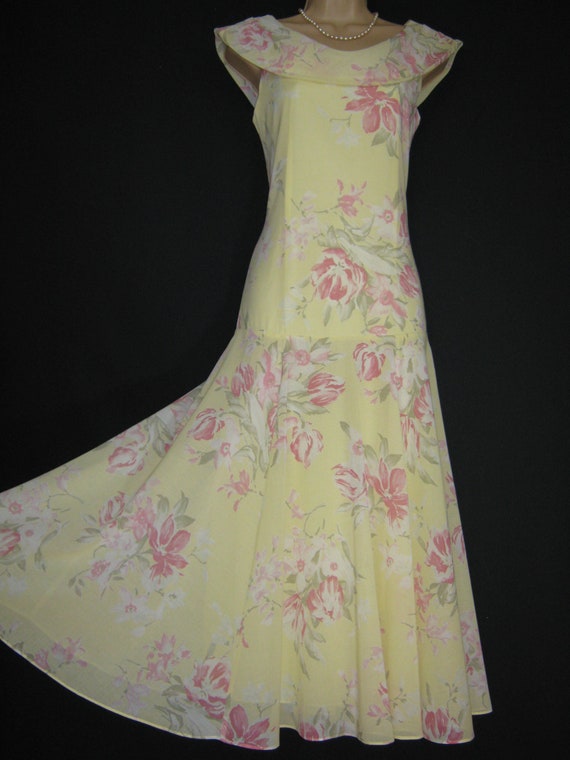 LAURA ASHLEY Vintage Sunshine Yellow Cotton Voile… - image 2