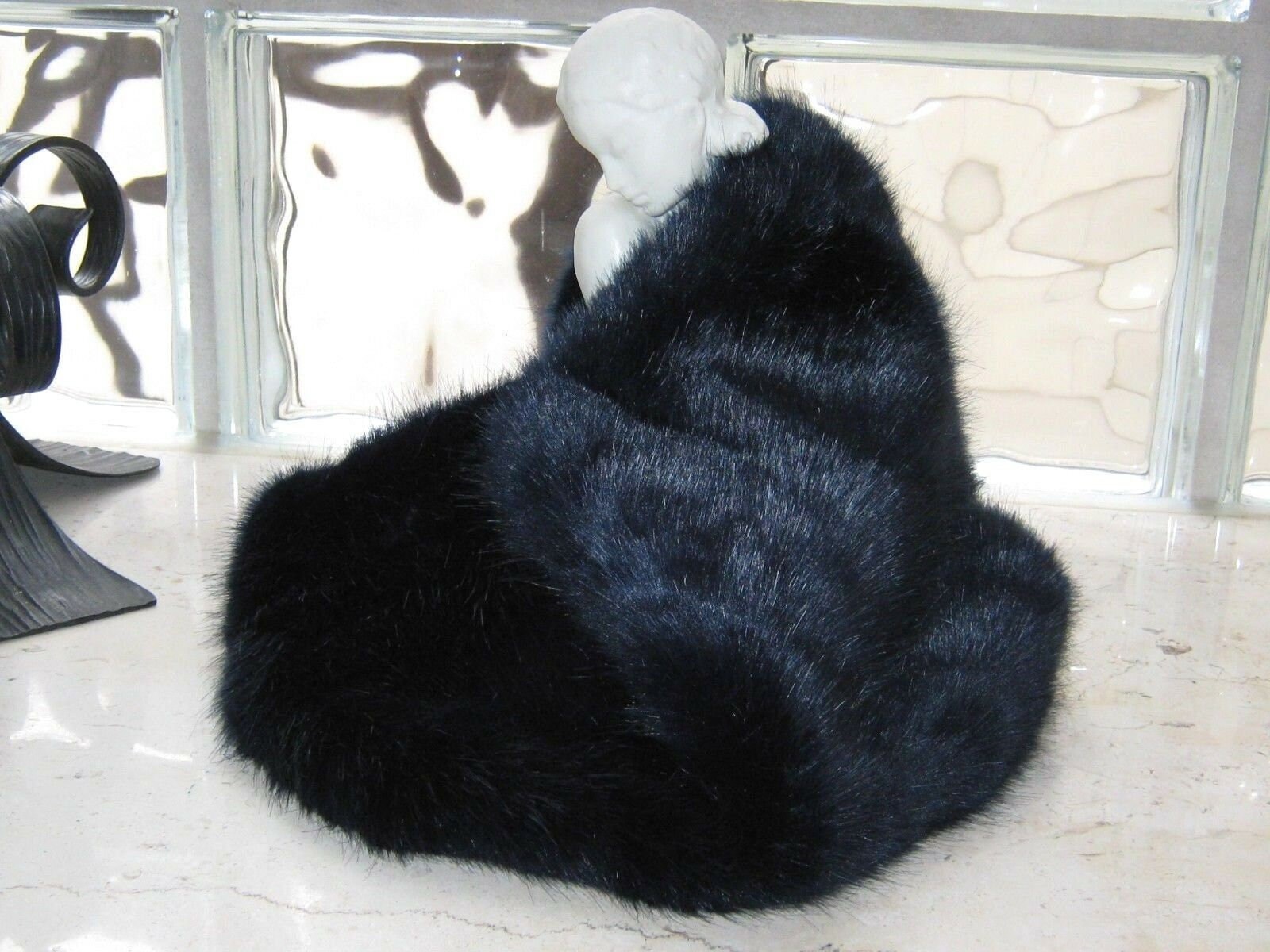 LAURA ASHLEY Classic Navy Faux Fur Cosy Soft Winter Snood / Loop
