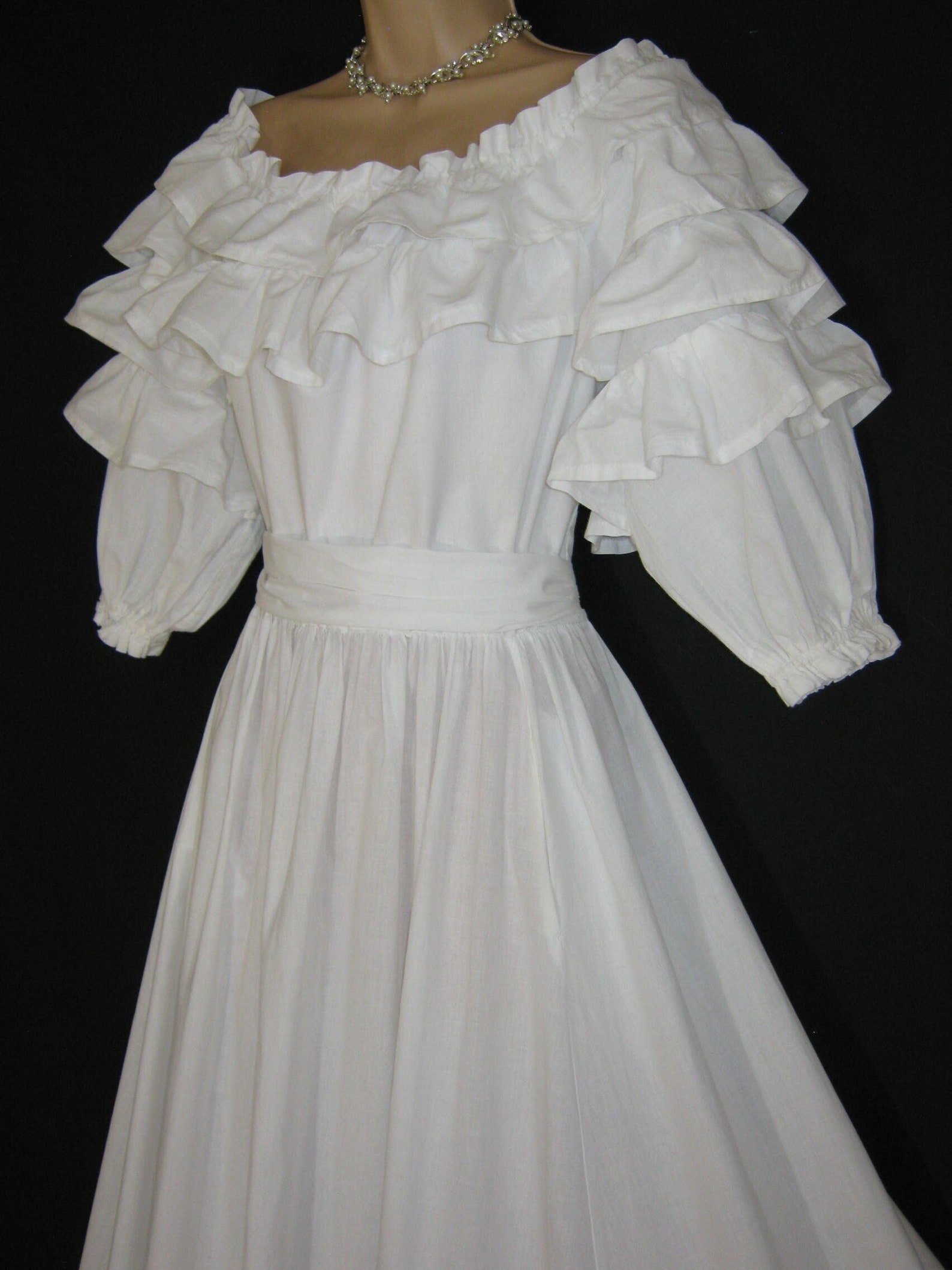 Robe Combinaison Maxi En Lin écru - Volants, Ceinturée - Taille FR40 (UK12/US10) - Marque Lisa Marie Fernandez - Occasion Parfait état
