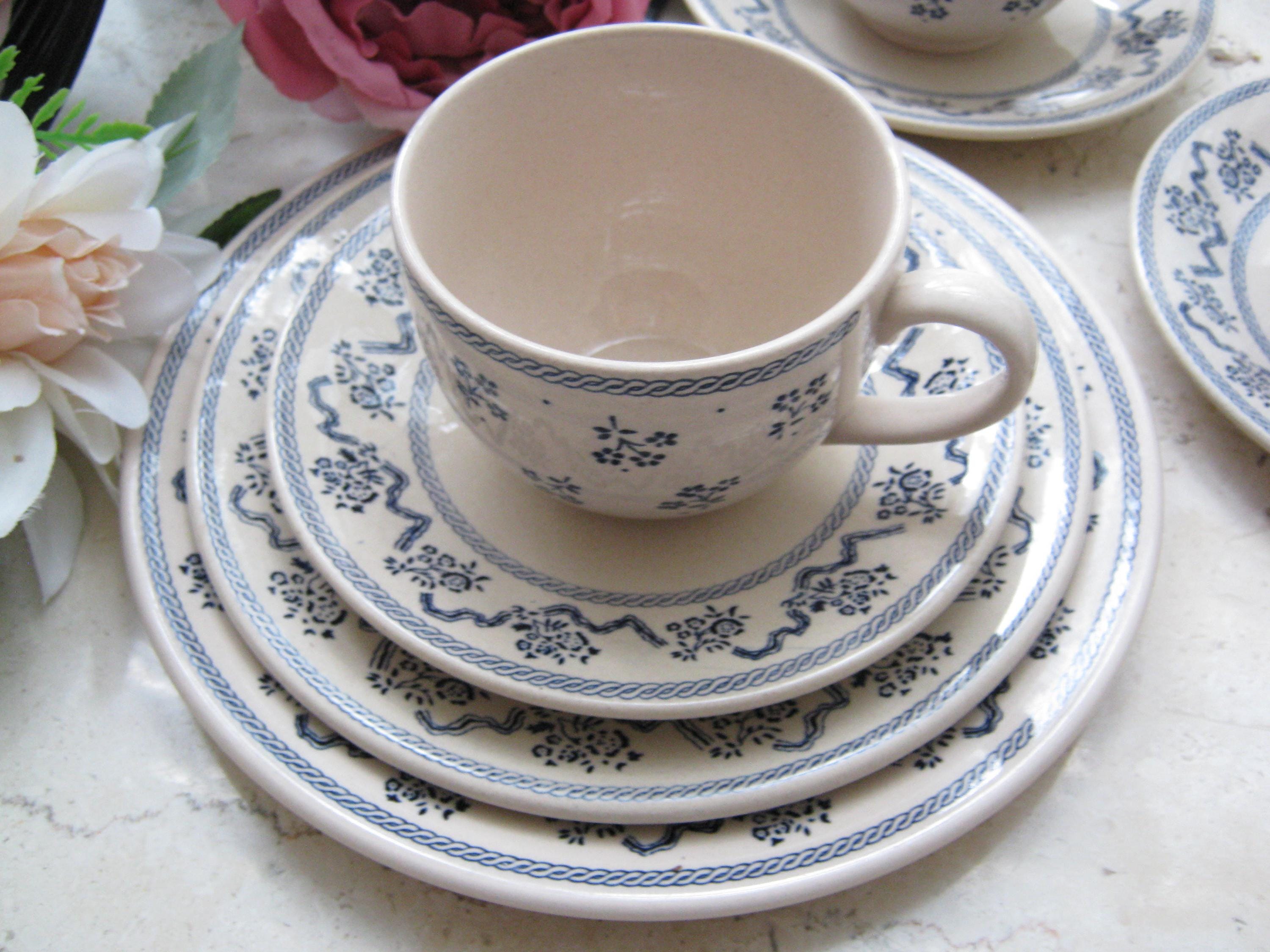 LAURA ASHLEY Vintage 
