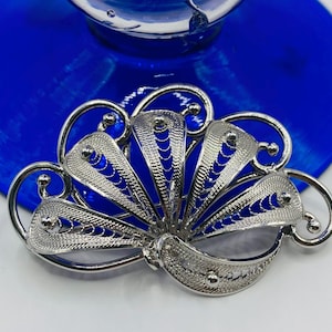 Vintage filigree brooch fan shaped brooch sterling silver marked Cameo