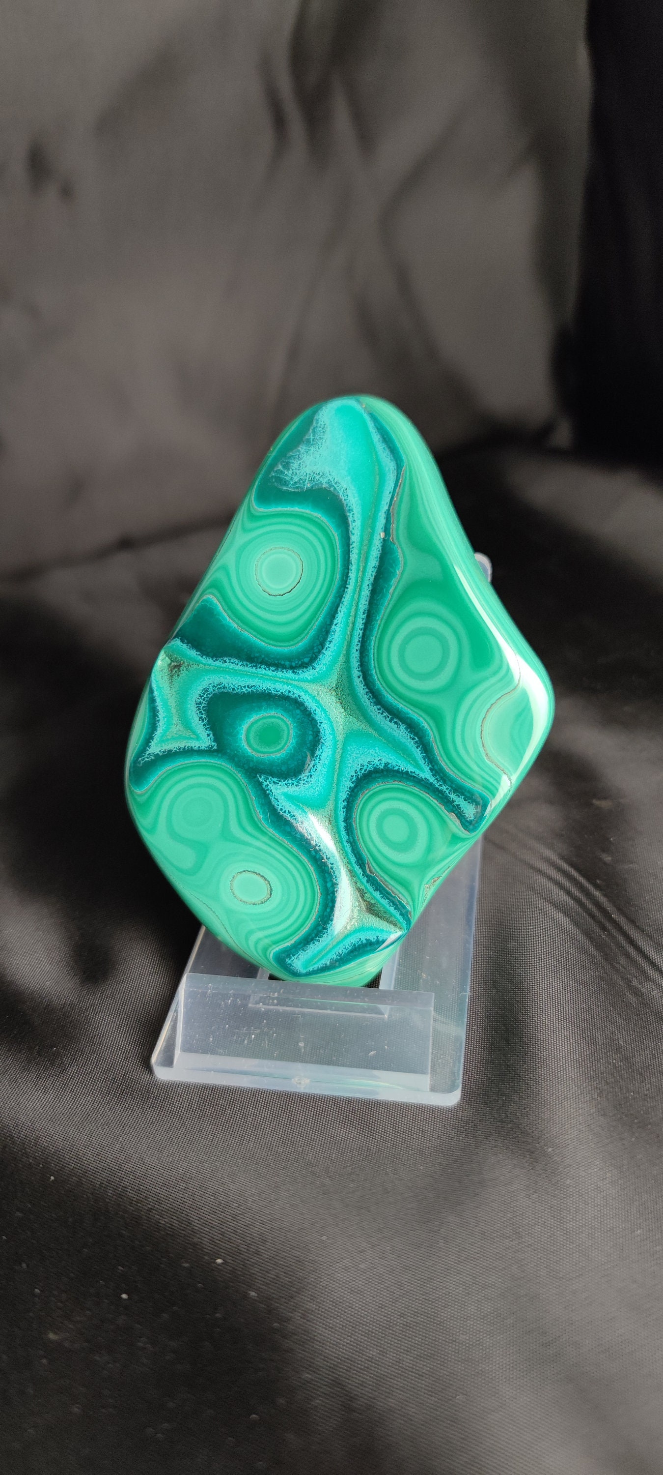 Exceptionnelle Pièce de Malachite, 151G