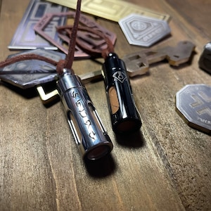 Pyke Syndicate Sansanna Spice Trade Vials Sabacc Game Night Credit Premium Prop Replicas Star Wars Galaxy’s Edge Mandalorian Trade Route
