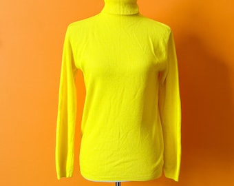 1960s Vintage Yellow Turtleneck Sweater || S / M || from Sears lemon long sleeve ribbed lightweight pullover