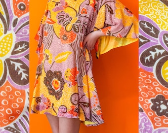 1960s Vintage Yellow Paisley Mini Dress || M / L || by Lazy U bell sleeve hippie boho 60s vtg day dress AS IS