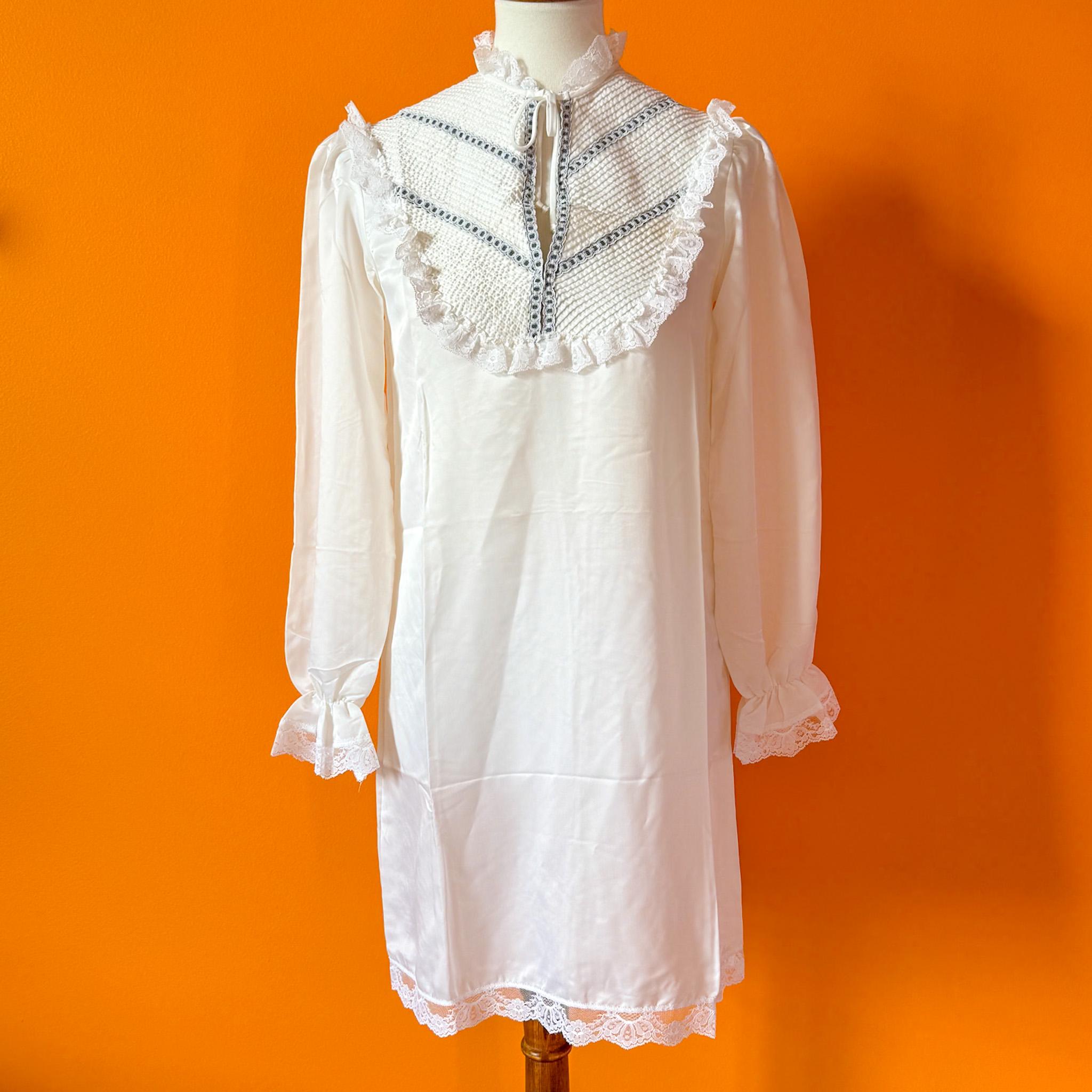 1970s Vintage Satin Mini White Nightgown || X S || JC Penney