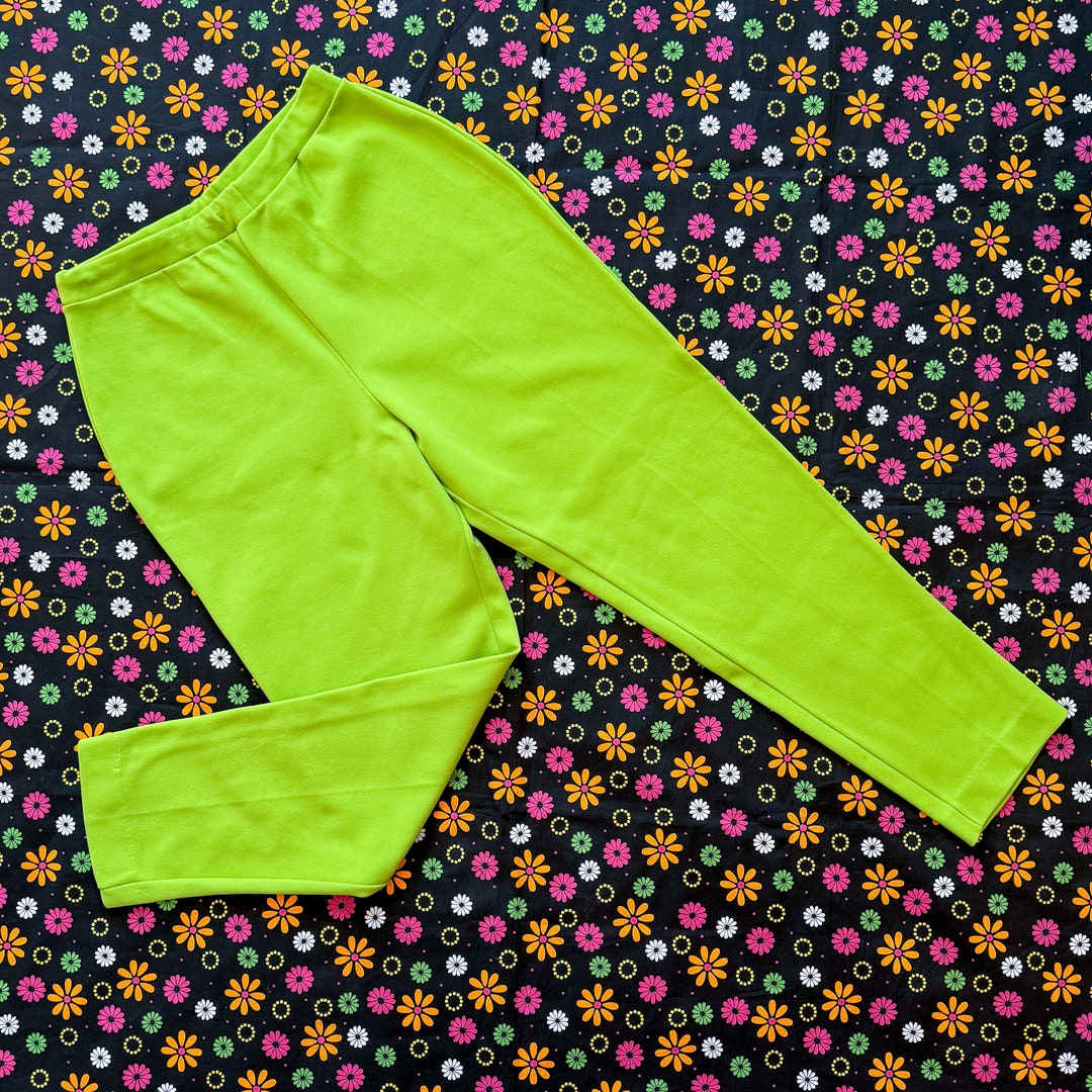 1960s Vintage Green Stretch Petal Pusher Pants || S || by Fresh Silks