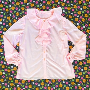 1960s Vintage Handmade Pink Frilly Blouse || XL 1X || collared button up ruffled top 60s 70s plus size long sleeve dress shirt