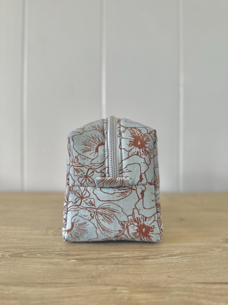 Handmade Travel Makeup Bag, Floral Cosmetic Organizer image 17