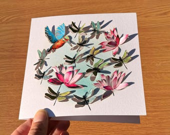 3D-Pop-up-Karte mit Eisvogel, Seerose und Libelle, ideal für Vogelliebhaber, 3D-Skulpturkarte, hergestellt in Großbritannien /LS57