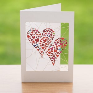 Biglietto di San Valentino vuoto - Biglietto di San Valentino con due cuori - Biglietto di anniversario con cuori - Messaggio personalizzabile - Biglietto tagliato al laser - pm895
