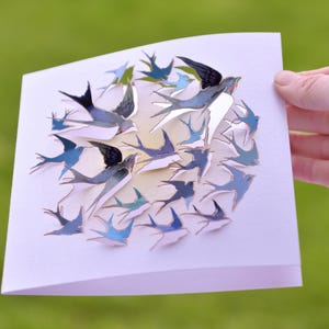 Swallow Happy Blank Card, amante degli uccelli, biglietto natura, biglietto scultura 3D, biglietto 3D per donne, biglietto pop-up, biglietti per lei, prodotto nel Regno Unito /LS50