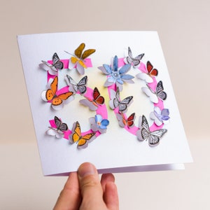 Carte 50e anniversaire papillon - Jolie carte sculpture 3D - Carte joyeux anniversaire 50 ans, cartes pour elle, cadeau pour jardinier, fabriquée au Royaume-Uni / LS30