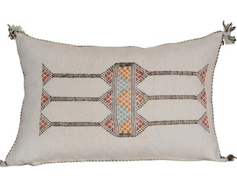Moroccan White Cactus Silk Pillow Cover – 21x13